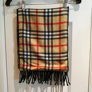 Valentini Accessories - Double Sided 100% Lana Wool Scarf Valentini Accessories - Double Sided 100% Lana Wool Scarf